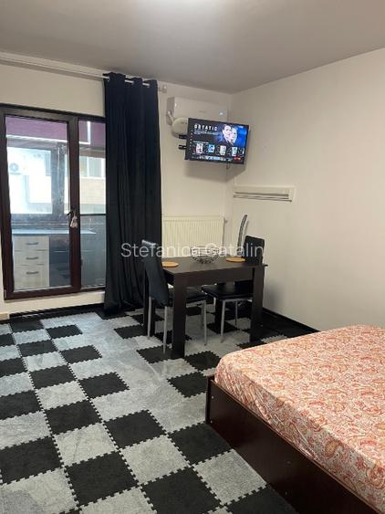 Garsoniera cu balcon Militari Residence direct proprietar - 2