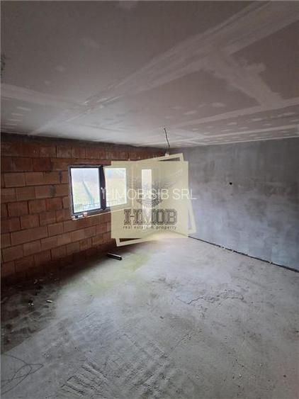 Casa cu 3 camere 2 bai si terasa in Cristian - 3