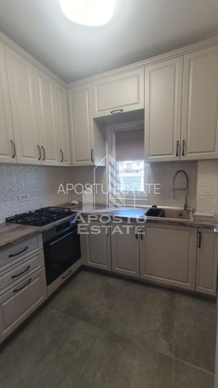 Casa individuala, 1 locuri de parcare, curte de 170 mp, Mosnita Noua - 5