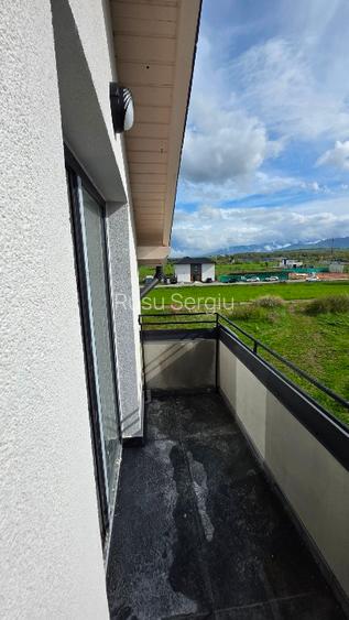 Apartament 2 camere 54 mpu.  plus balcon, parcare, bloc tip vilă, etaj 1 și 2 - 12