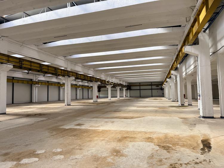 SPATIU INDUSTRIAL, 5493  MP - parter - direct de la proprietar - 16