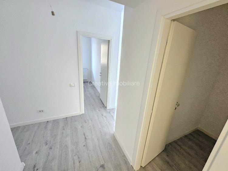 PROPRIETAR: Apartament cu 3 camere și cu 2 băi, complet echipat - intabulat - 16