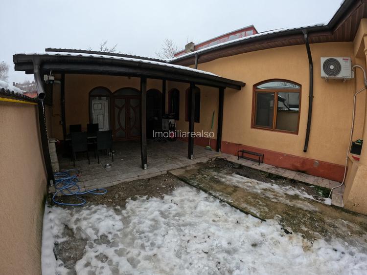 Casă de Vis de Vânzare – Eleganță și Confort zona centrala - 15