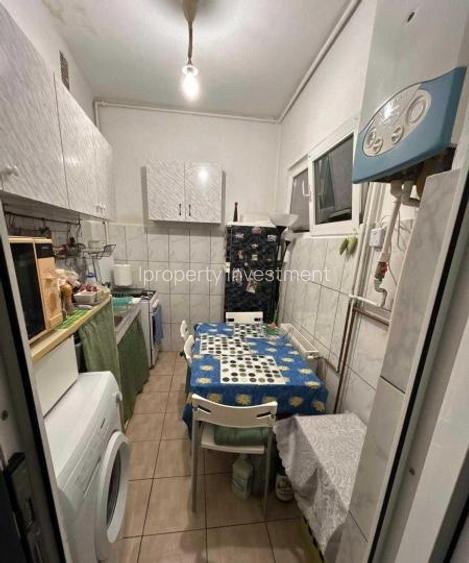 Unirii |  Casa 2 Camere  | Curte | Centrala - 4