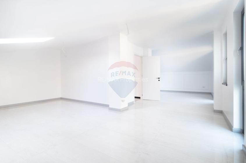 Vanzare Vila cu 5 camere finisat modern in Otopeni - Odai - 19