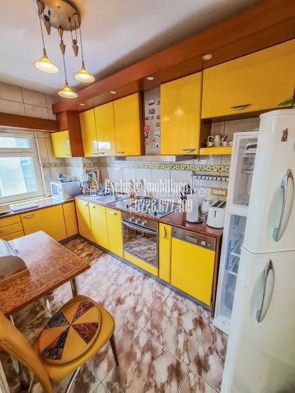 AP 100 mp cu Parcare! 4 cam transformat in 3 cam -3 AC, 3 balcoane- termen lung - 10