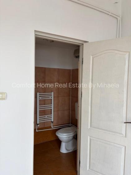 Unirii Inchiriez ap 3 cam nemobilat et 1 Vila recent renovat pentru birou parcar - 6