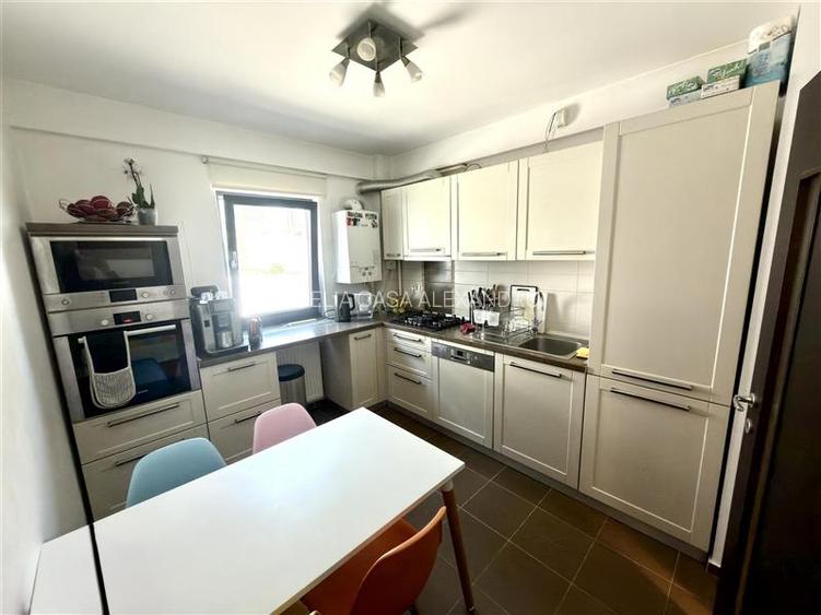 Apartament 3 camere Pacurari, exclusivist, Etajul 1/Garaj/Boxa - 3