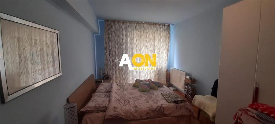 Apartament 3 camere cu scara interioara zona ultracentrala - 11