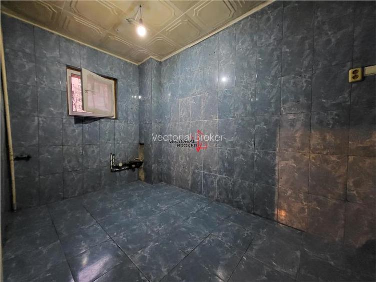 LOCATIE EXCELENTA / 4 CAMERE DECOMANDAT - 9