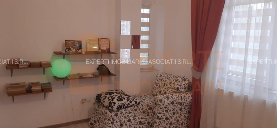 Apartament 3 camere, situat in zona Mamaia-Sat - 11