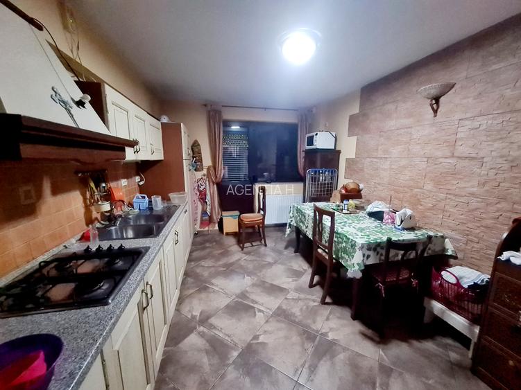 Vila P+1+M zona Militari - Pacii - str. Paralutelor constructie 2007 tip duplex - 32