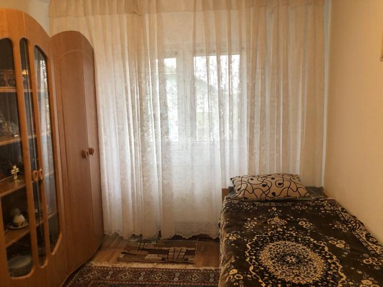 Apartament 3 camere etaj 4 din 5,decomandat,67mp utili,2 bai. - 4