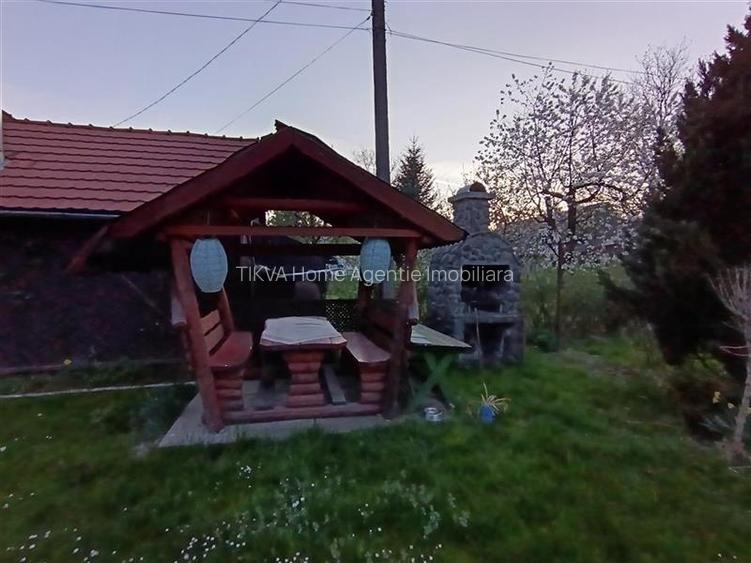 Proprietate cu 2 case (Praid, str. Regelui) - 28