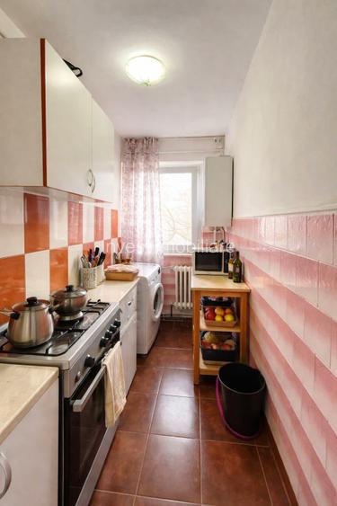 2 Camere-etaj 2-Mircea cel Batran - 2