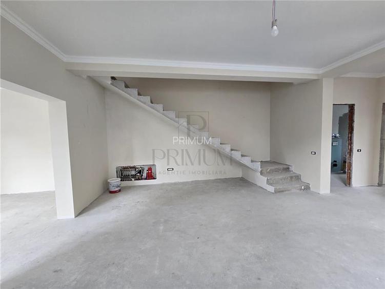 Duplex deosebit - zona excelenta - toate utilitatile - finisaje TOP - 23