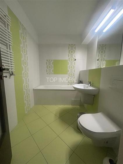 2 camere 68 mp, etaj 3 bloc Iasicom zona Podul de Fier - 13
