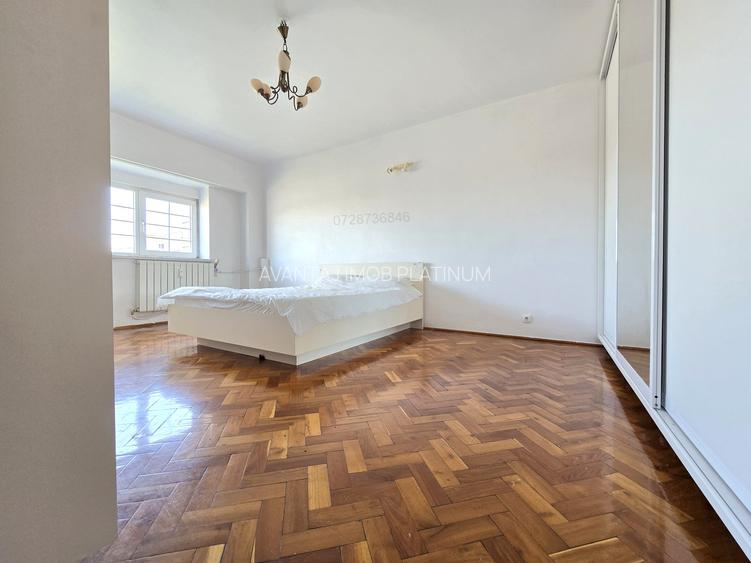 Metrou Piata Unirii - Coposu - Sfanta Vineri, bloc 1990 - 4