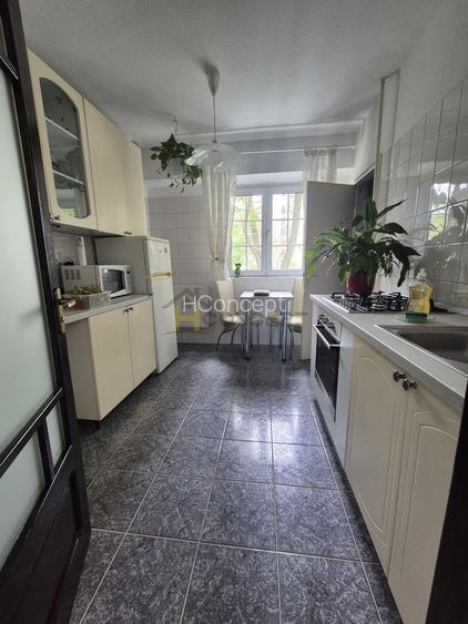 Inchiriere Apartament 3 camere disponibil imediat Bld Decebal - 8
