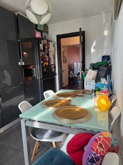 Apartament 4 camer | Bulevardul Unirii | 2 Parcari | 5 balcoane | Bucuresti
