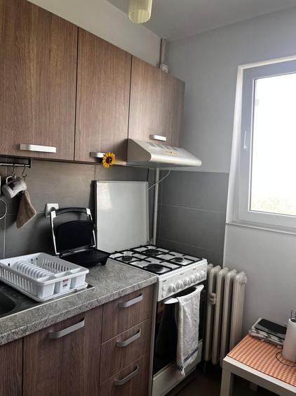 Inchiriere garsoniera Mall Plaza - Lujerului 34mp, etaj 8 din 9