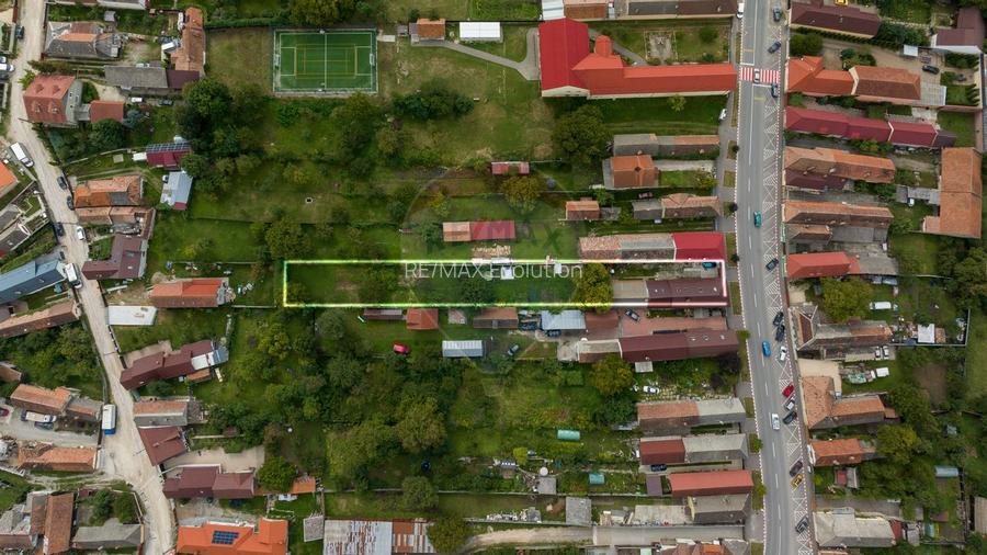 Casa spatioasa cu teren generos, in zona centrala a Sacelelor - 38