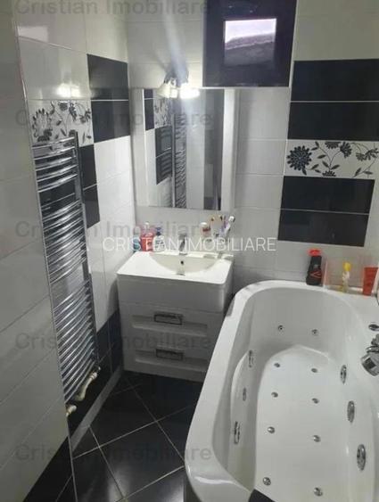 Vila noua P+1+M Lacu Sarat 4 cam Teren= 700 mp Mobilata si utilata - 8