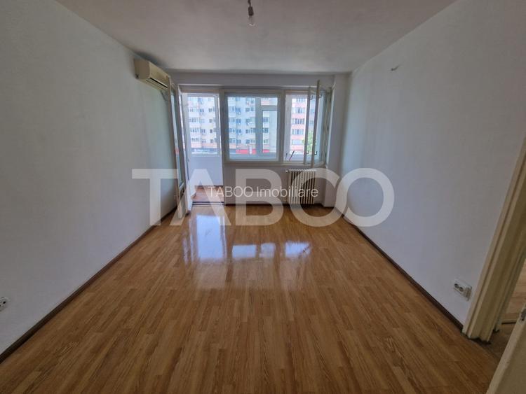 De vanzare apartament 2 camere Obor balcon mare proximitate excelenta - 4