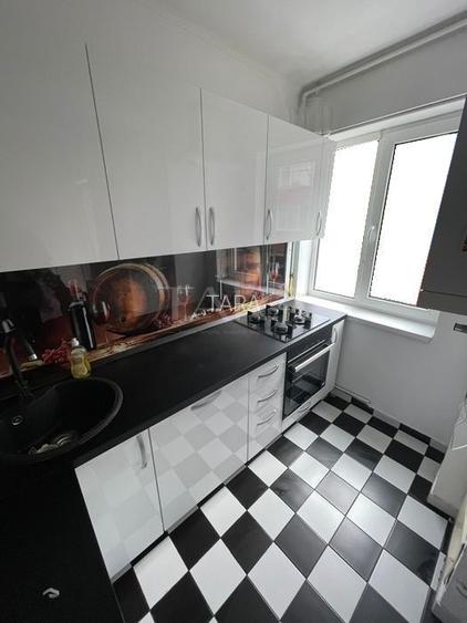 Apartament 3 camere. Etaj 1,  Zona Piața Mărăști, BRD. - 3