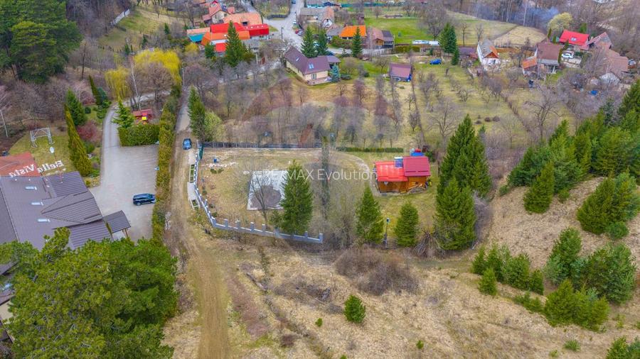 Teren 857mp Sacele/ fundatie / proiect casa/ AC- cf / Strada 7 Izvoare - 9