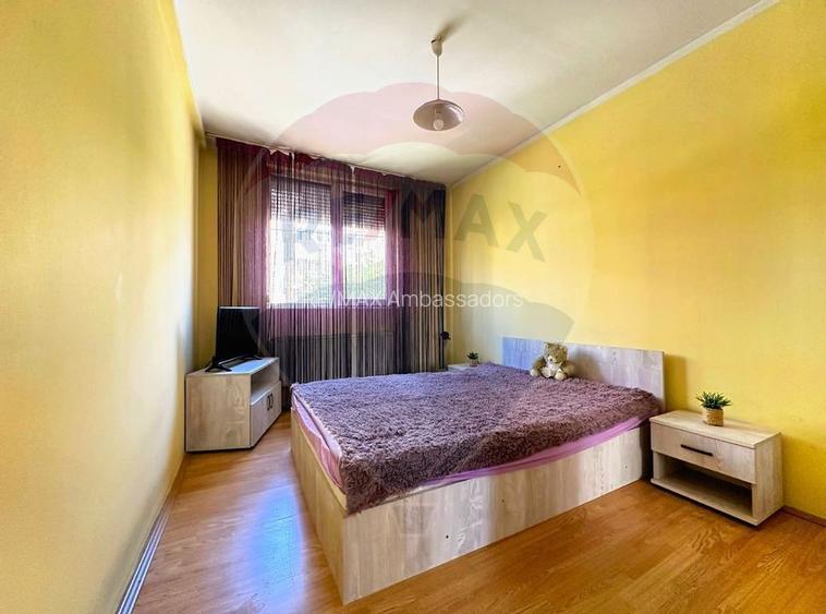 Casă / Vilă cu 5 camere de vânzare în zona Cetatii - 7