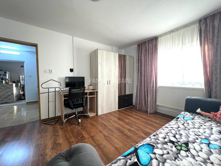 Casa Tuzla – 2 Constructii Individuale – 9 camere – 811mp teren - 23