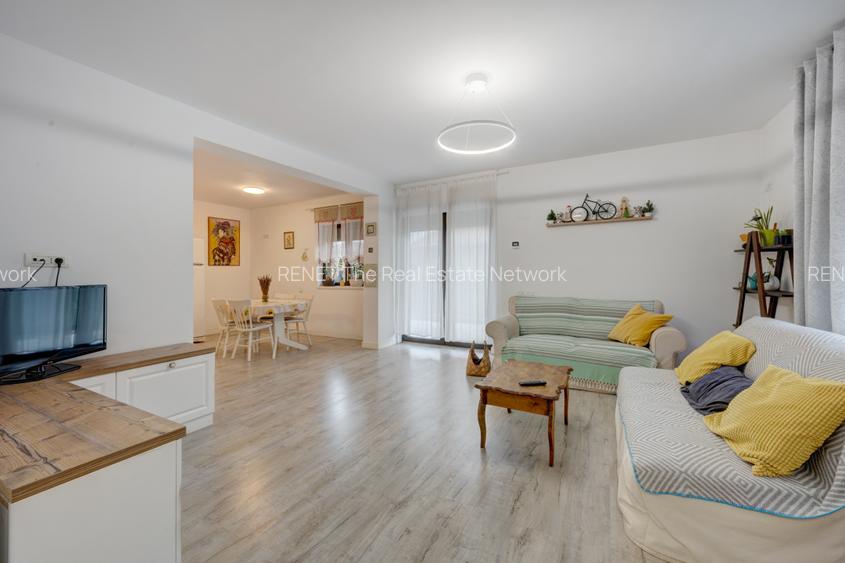 Ciorogarla, Crinului, Mobilata, Incalzire in pardoseala, T= 734mp, Comision 0 % - 8