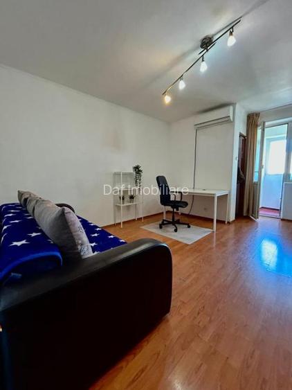 60000 euro - garsoniera -32mp -Dristor metrou-bloc 1980 - 2