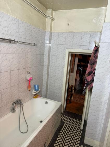 APARTAMENT 4 CAM FOISORUL DE FOC