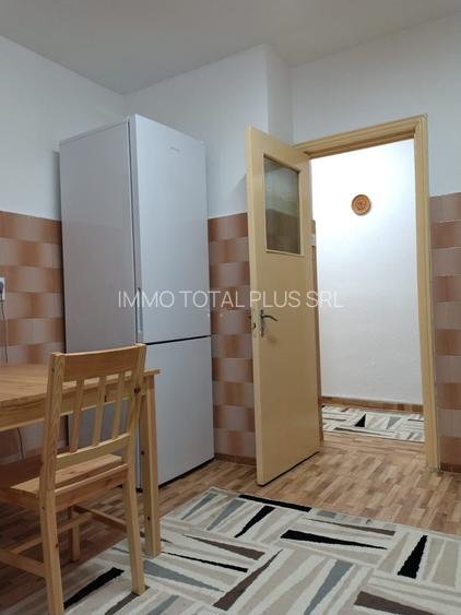 Dacia, B-dul Al. Lapusneanu, stradal - 5