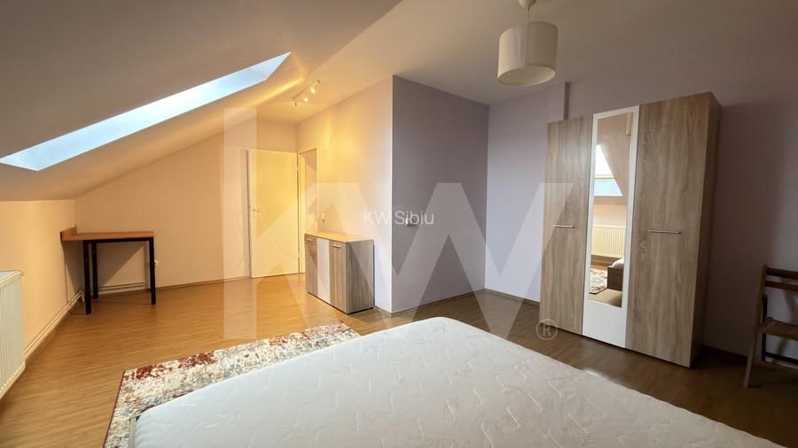 Apartament 3 Camere De Închiriat - 4
