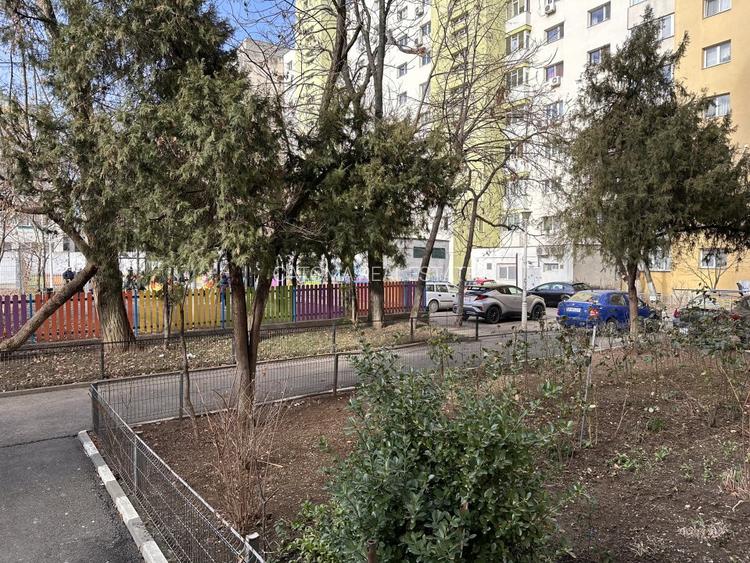  IANCULUI / 2 G.S. / BALCON 10 MP / LIBER - 25