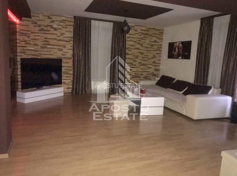 Casa individuala cu 7 camere si hala service,teren 600 mp,Dambovita - 3