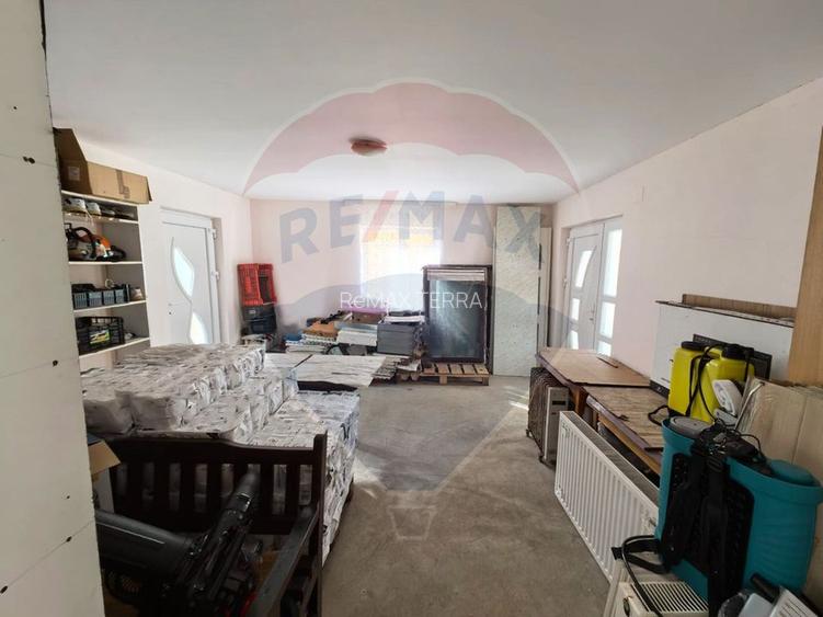 Casă spațioasă cu garaje în Seini | De Vanzare | - 13