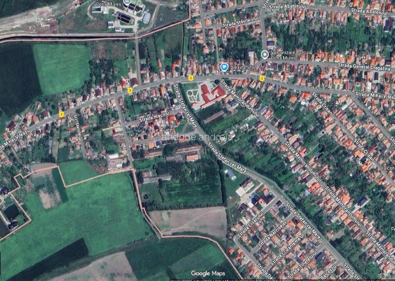 Vând teren intravilan si 2 imobile constructii - 7