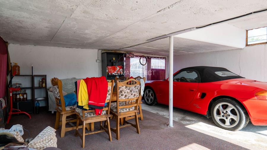 Vanzare vila si spațiu comercial, gradina si garaj-zona Corbii Mari - 13