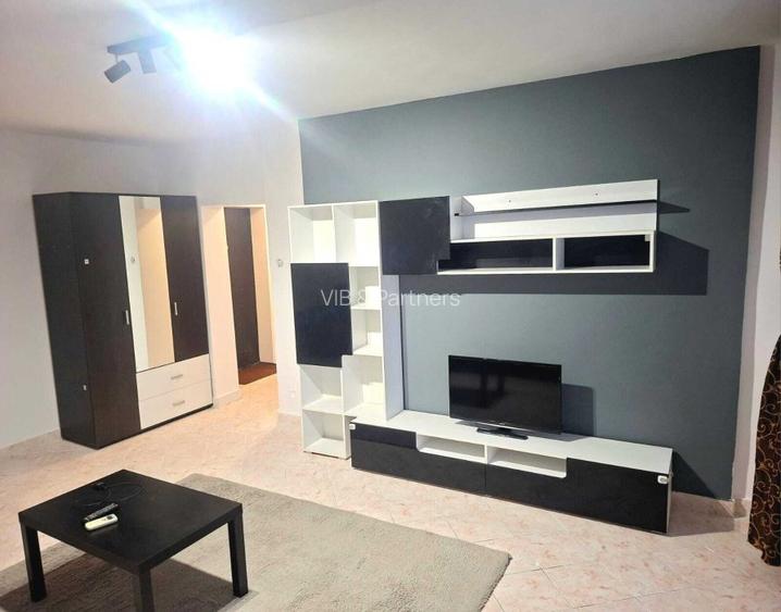 Unirii - Camera de Comert - bloc mixt - 5 minute metrou - 2