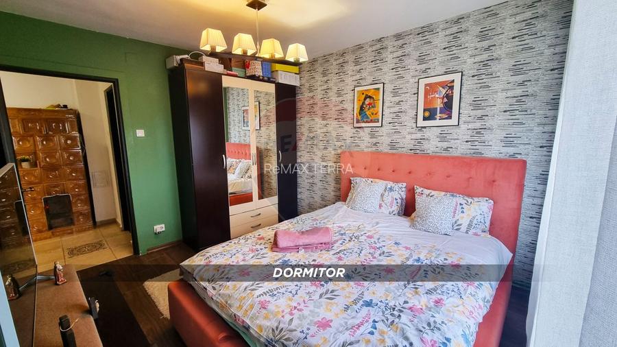 ULTRACENTRAL  DE VANZARE Apartament cu 3 camere - 3