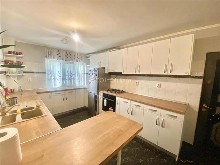 RECO chirie apartament cu 3 camere - 3