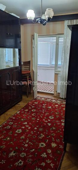 Oltenita - Centru, apartament  4 camere, etaj 1 - 6