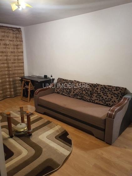 Apartament cu 1 camera - zona Centru Civic  -Tg. Cucu - 8