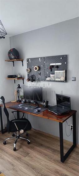 COMPLEXUL STUDENTESC - LIFT - BLOC IZOLAT - 3 CAMERE - 2 BALCOANE - CENTRALA PRO - 8