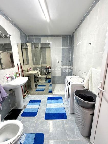 Apartament 58 mp utili+balcon ,zona Florilor,et 1  - 6