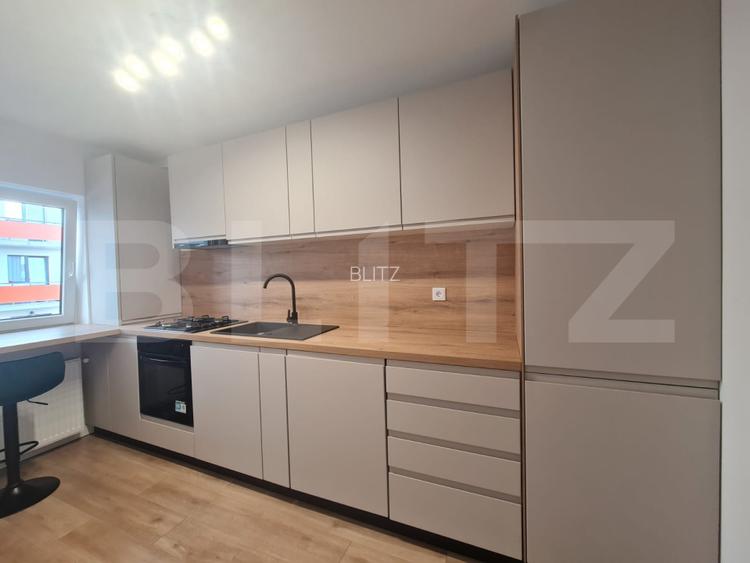 Apartament decomandat, mobilat si utilat, parcare, zona Terra - 2
